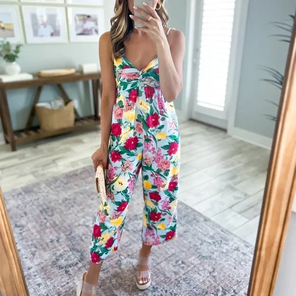💛 Old Navy Multicolor Floral Jumpsuit Bin J - Picture 1 of 2